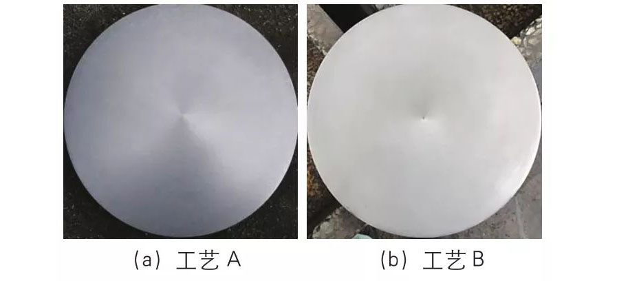 兩種工藝鍛制的φ150mm規(guī)格TA22成品棒材的橫向低倍組織 兩種工藝鍛制的φ150mm規(guī)格TA22成品棒材的橫向低倍組織